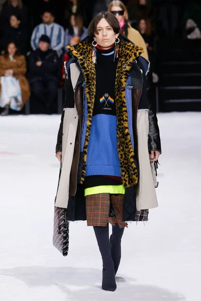 Look 61